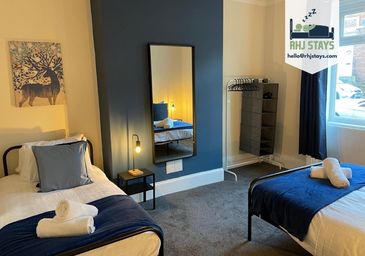 Howe - Newly Refurbished 2 Bedroom Flat Free Parking Гейтсхед Екстериор снимка